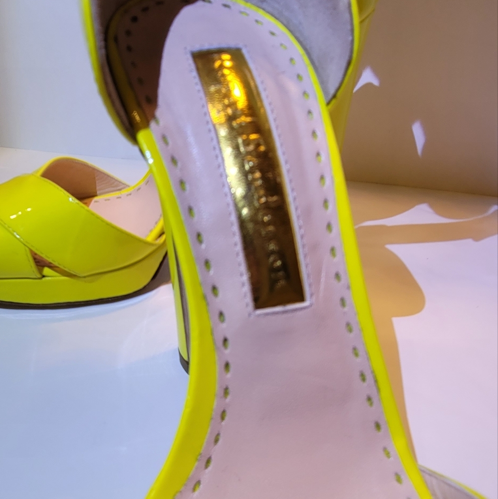 RUPERT SANDERSON Meadow Patent Heel in Citrus Color. - Picture 8 of 11